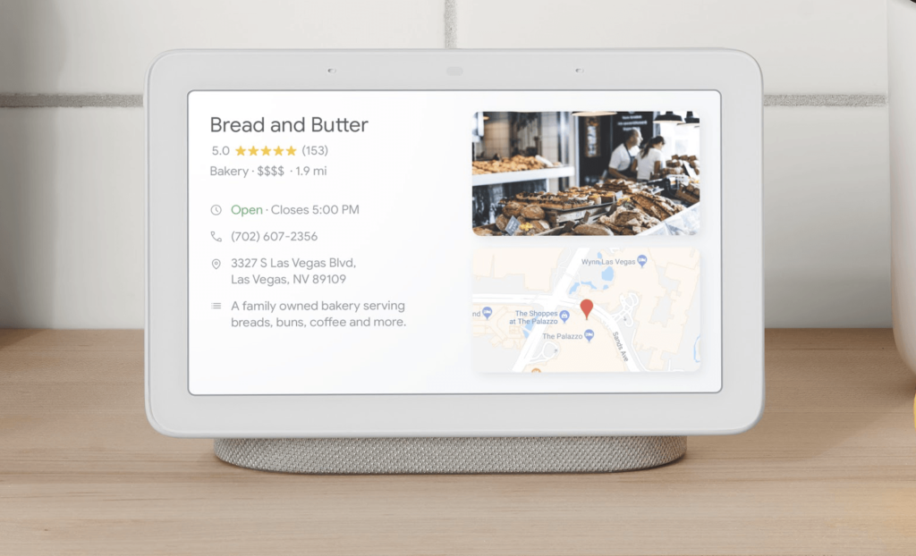 Le Google Nest Hub, sorti en mai 2019, en France, montre bien l'impossibilité de ne se fier qu'au vocal pour permettre à des utilisateurs d'effectuer des actions complexes avec une interface vocale.